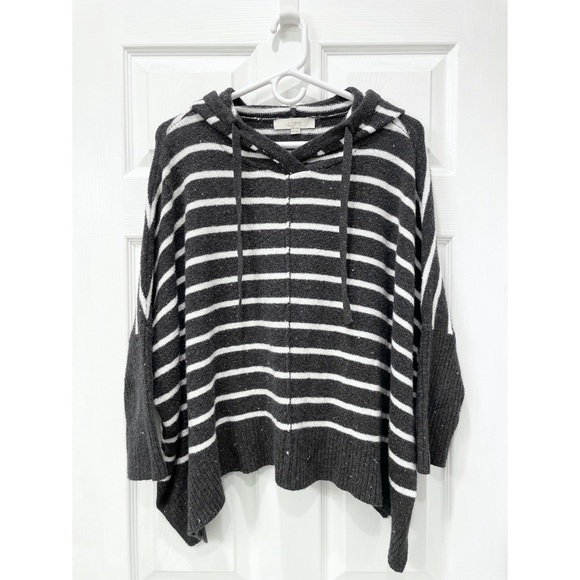 LOFT Sweaters - Ann Taylor LOFT Sweater Hoodie